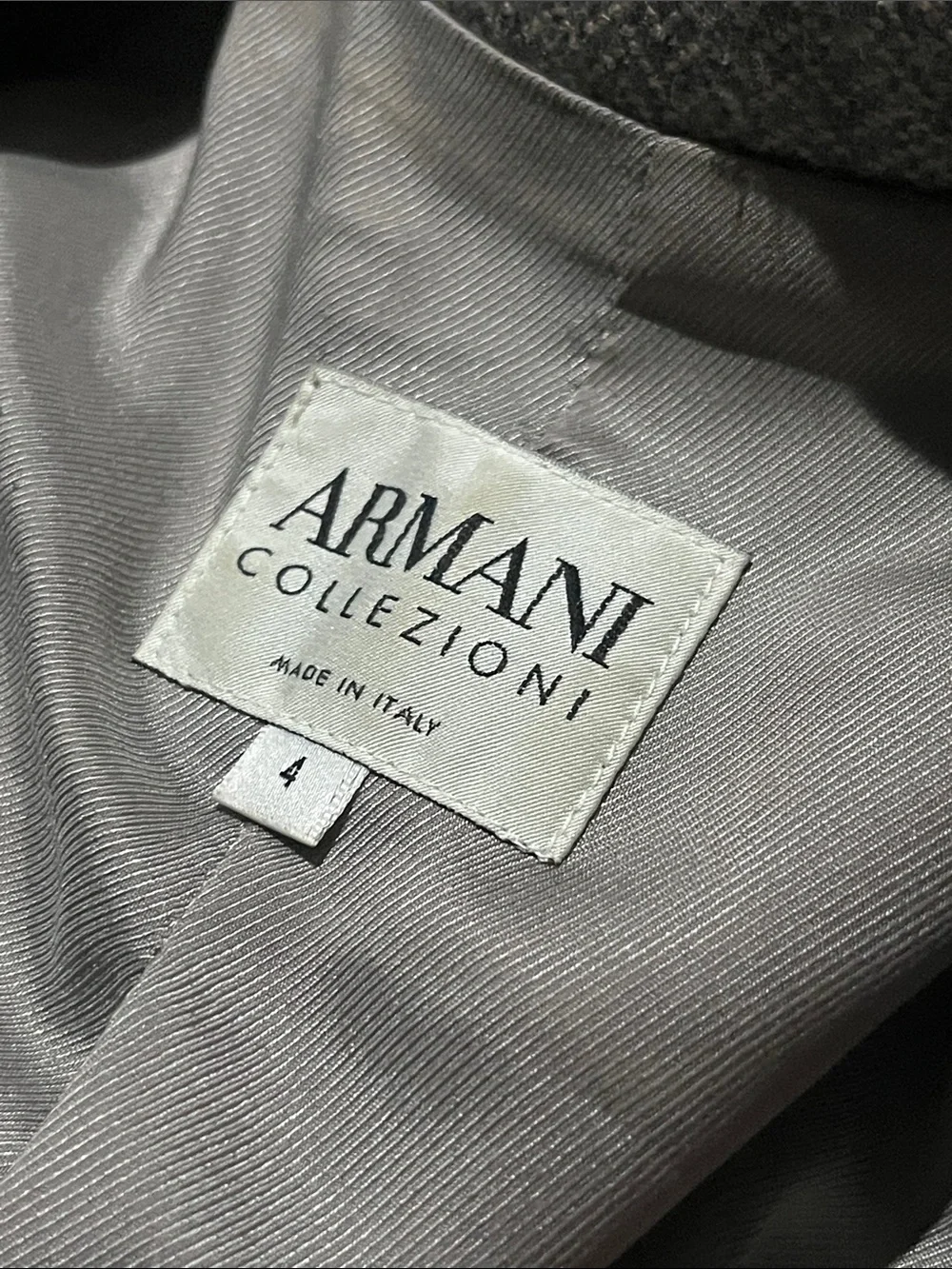 JY26 Armani Collezioni Blazer - Picture 4 of 6